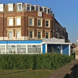The Waldorf - Near Pleasure & Sandcastle 3*, Blackpool United Kingdom