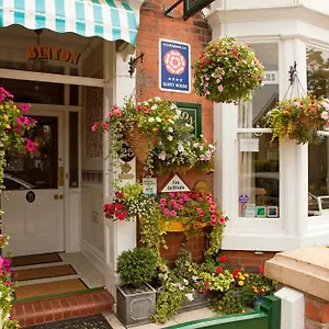Binton 4*, Filey United Kingdom